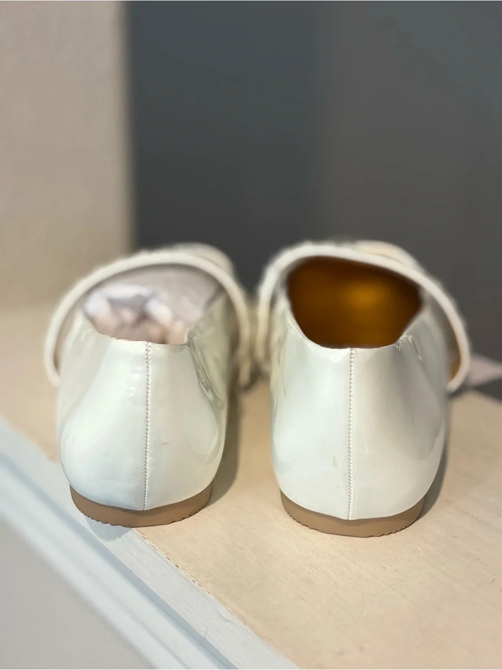 Kid's Brooke Ballet Flats Cat & Jack White Slip On Youth Size 5 NEW